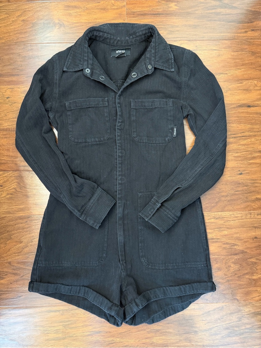 Arely’s No Service Jumper Size XS